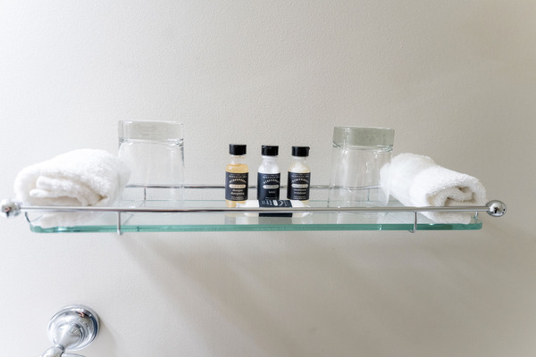 Two Twin Beds Photo 2